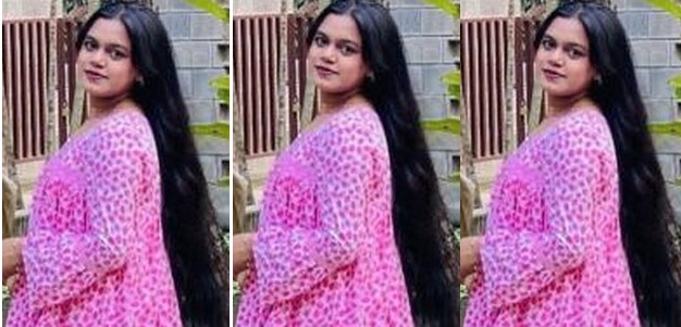 Shy Horny Girlfriend Showing