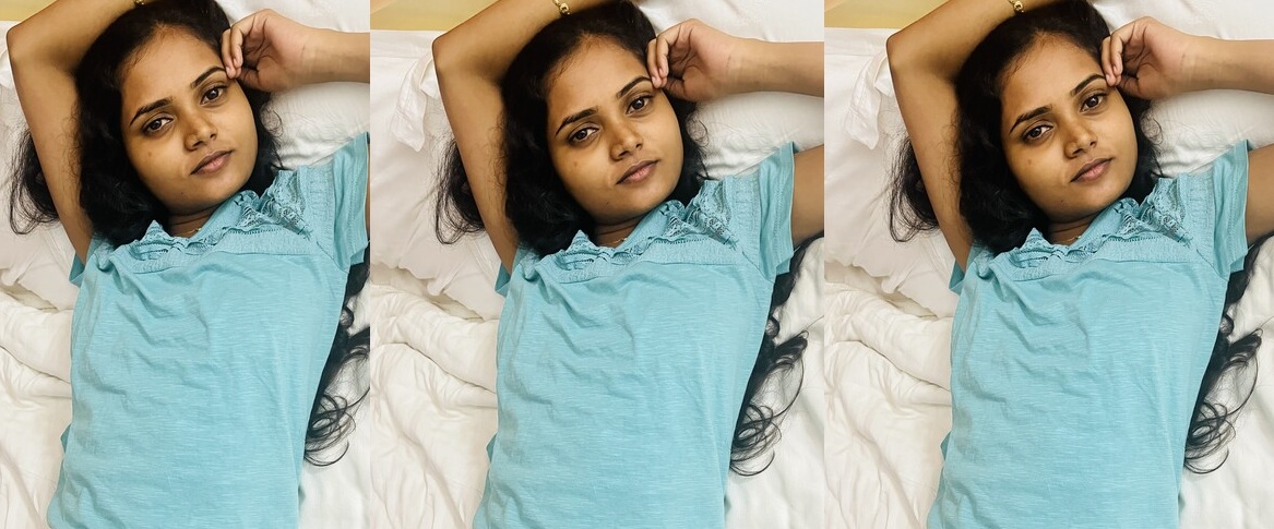 Tamil Dusky Horny Gf Showing Perky Round Boobs & Hairy Pussy Asshole Closeup(60 Pics+5 Clips)