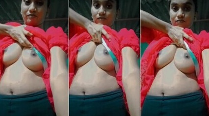 Village Milf Showing Her Big Boobs