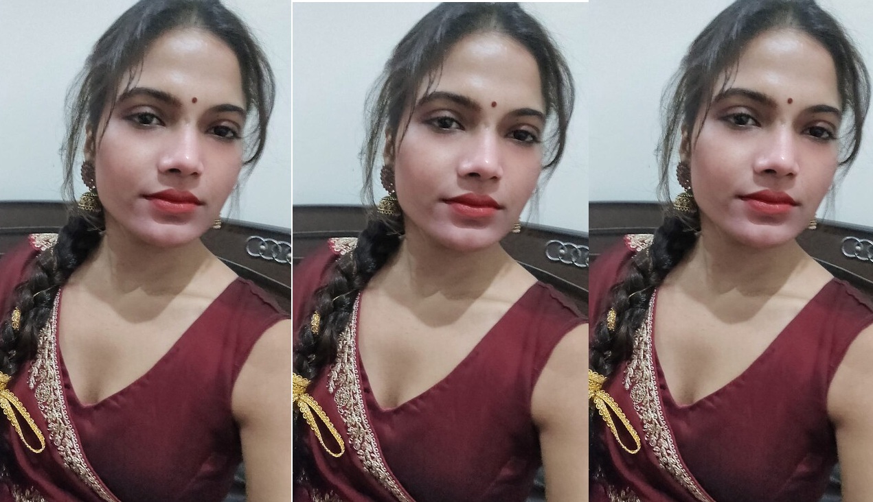 Beautiful Sexy Slim Indian Gf Nude Selfies Teasing Round Ass (60 Pics+5 Clips)