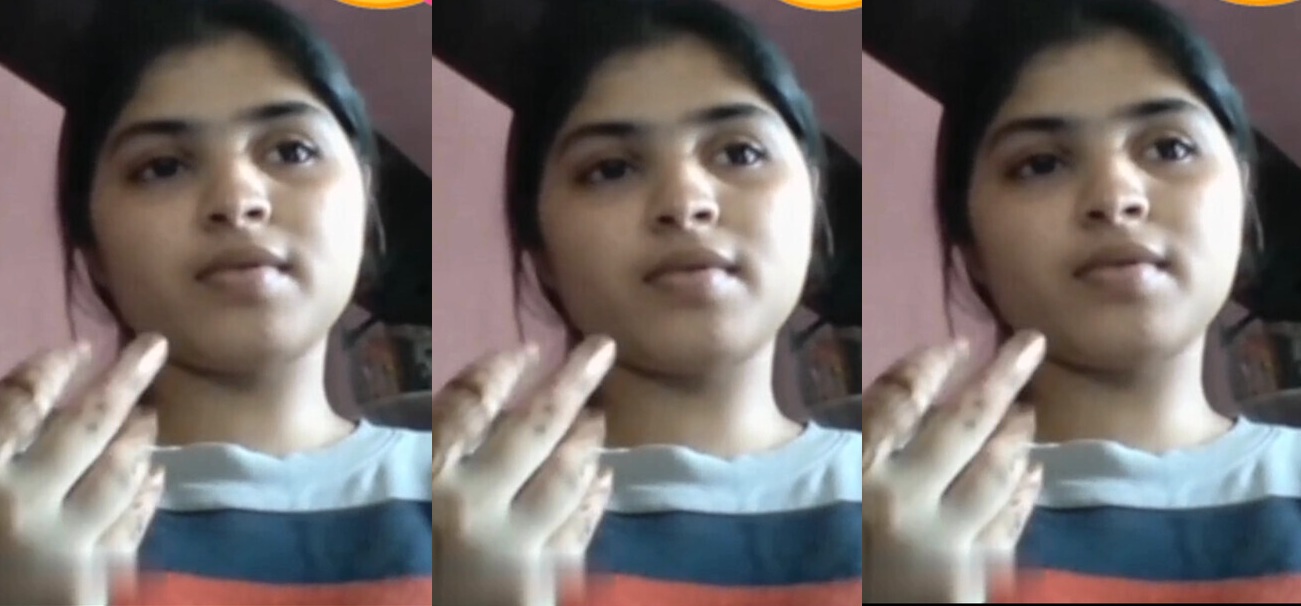 Desi Girl Playing With Her Big Boobs