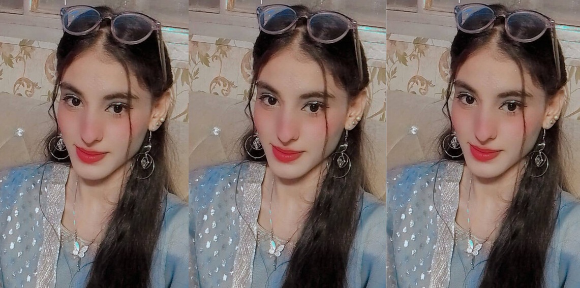 Desi Girl Showing Masturbating