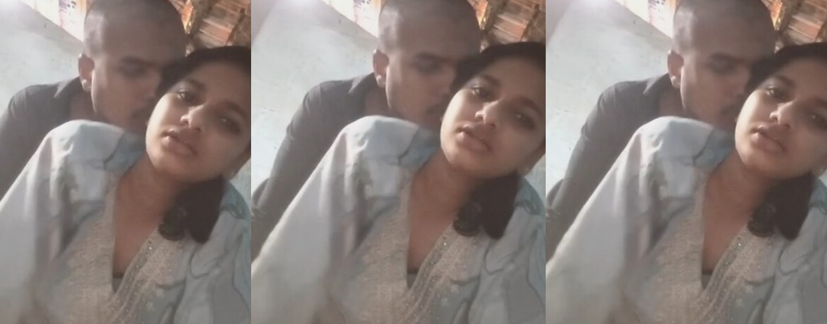 Sexy Slim Village Mallu GF Painful Fucking Hard DoggyStyle