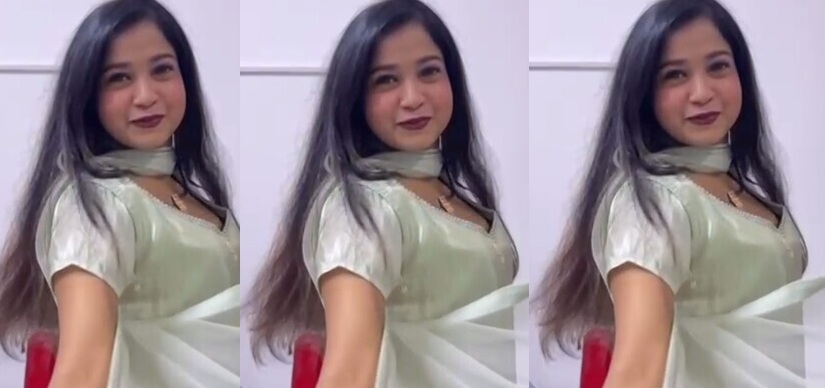 Sexy Horny Indian Wife Fingering