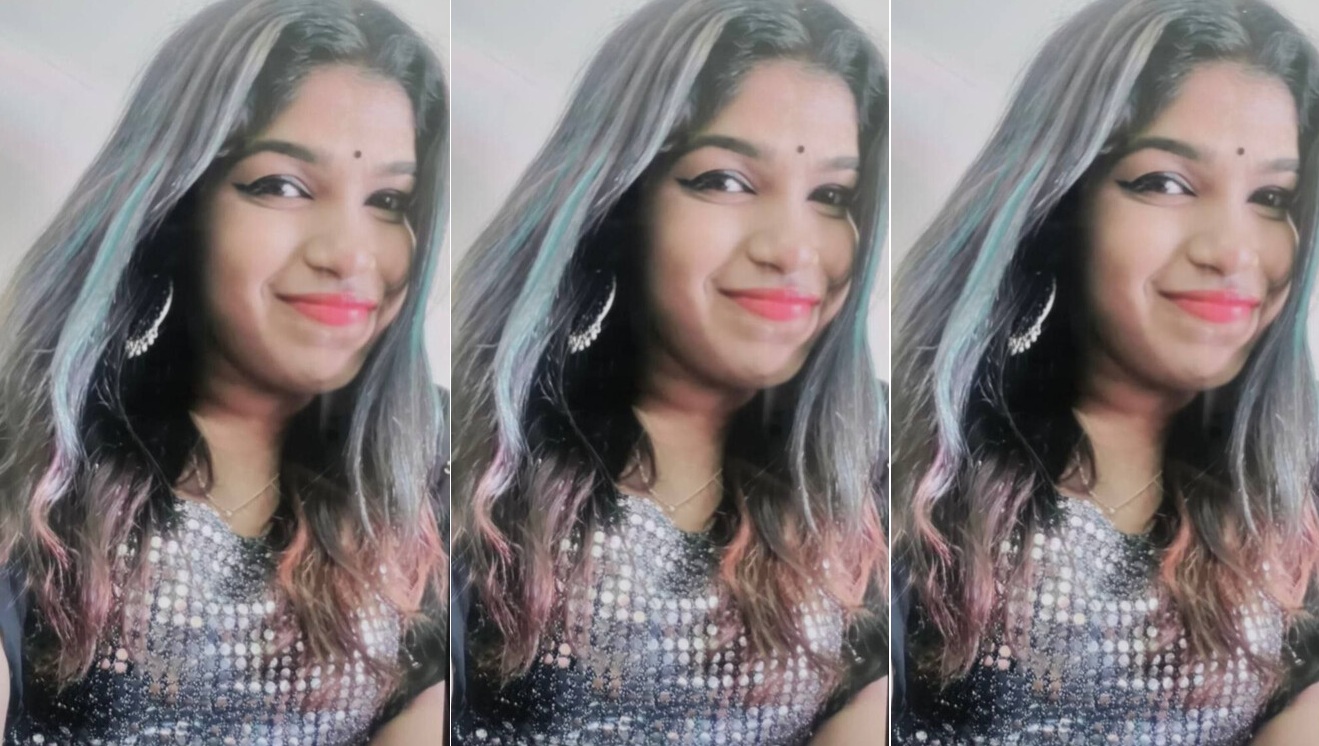 Tamil Malaysian Girl Fully Nude Showing Pressing Her Boobs – 6 Clip’s