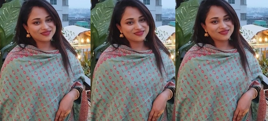 Beautiful Chubby Bengali Niece Showing Pussy Uncle Cumming On VC