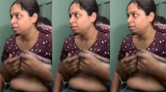 Cuck Tamil Wife Riding Enjoying With Husband Showing To Bull On Video Call