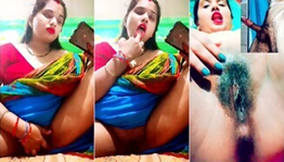 Horny Bengali Tanker Boudi Fingering Masturbating