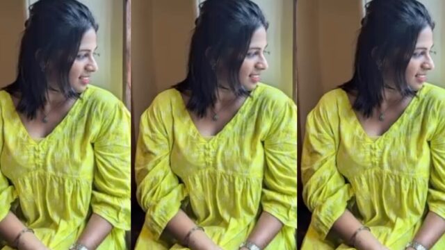 Sexy Busty Mallu Gf Bathing & Showing Boobs On VC