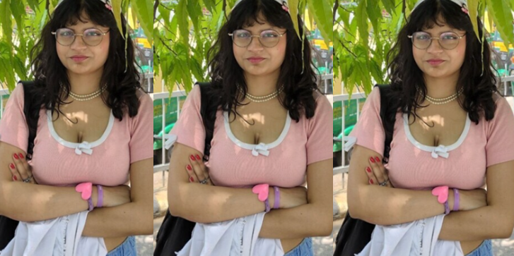Sexy Indian Babe Giving Blowjob Playing With Her Boobies