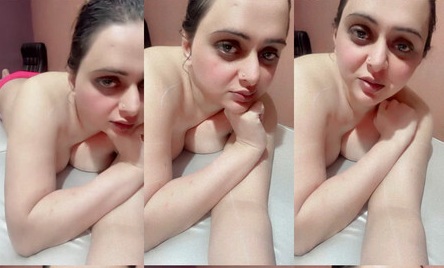 Pakistani Hot Wife Showing