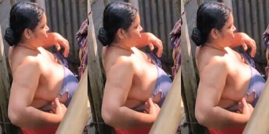 Tanker Village Bhabhi Nude Secretly Recorded