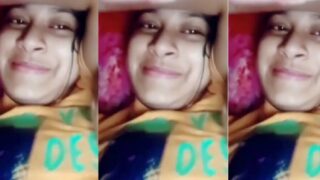 Cute Bengali Girlfriend Showing