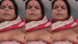 Aged Tamil Aunty Hard Fucking