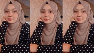 Beautiful Young Girl Boobs Sucked By Boyfriend