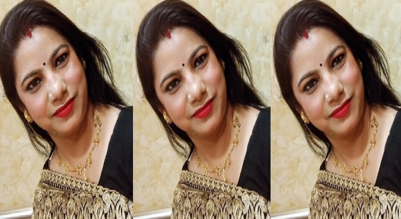 Cheater Bengali Boudi Affair Showing Lover