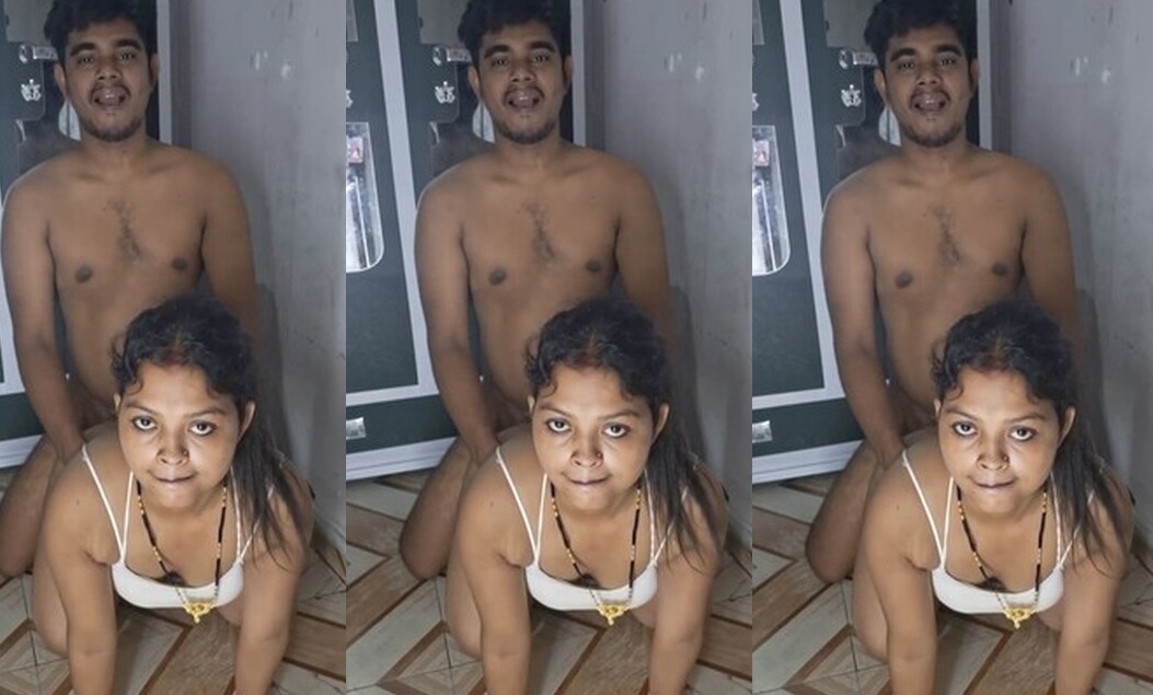 Hot Bengali Couple Painful Doggy Style Fucking