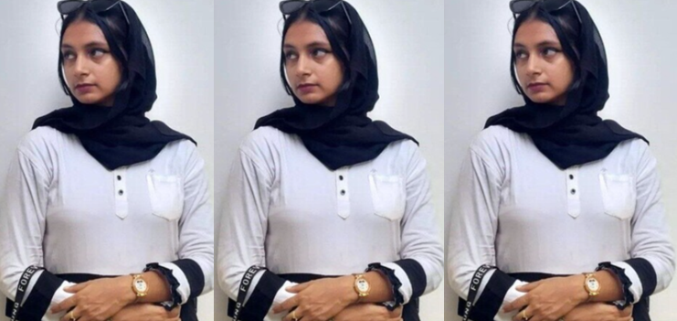 Mallu Sexy Girl Showing For Boyfriend