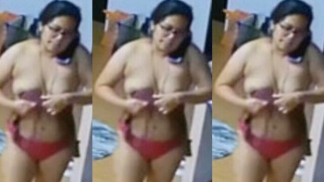 Married Bhabhi Fully Nude Walk On Hall Changing Clothes Leaked CCTV Cam Video’s