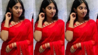 Beautiful Bengali Girl Showing Long Clip