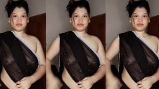 Big Boobs Sexy Bengali Girl Teasing Pressing Her Boobs Dancing Showing Big Ass 4 Clip’s