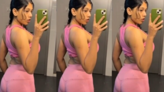 Hot Big Boobs Girl Showing