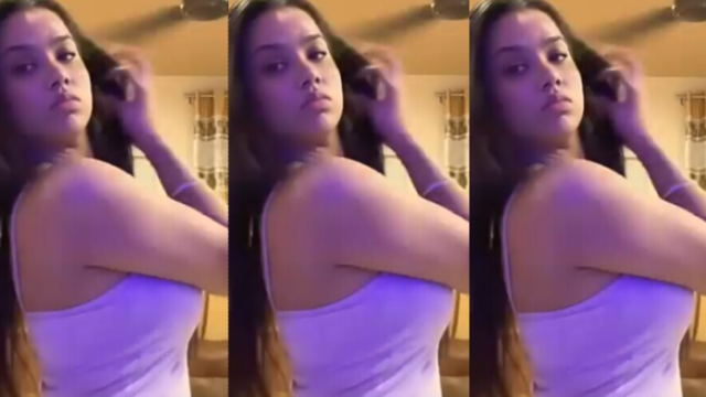 Indian Sexy Babe Showing Teasing