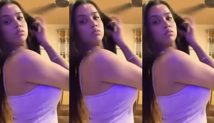 Indian Sexy Babe Showing Teasing