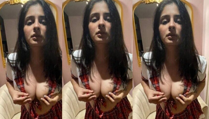 Beautiful Horny Indian Wife Giving Blowjob Pussy Licked Hard Doggy Style Fucking
