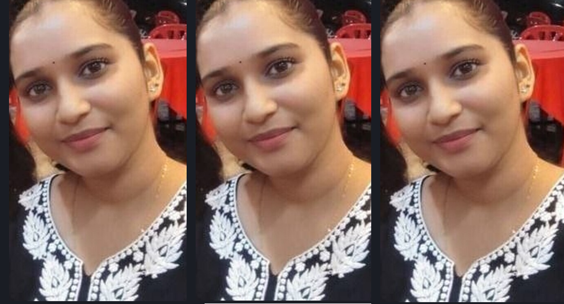 Big Boobs Mallu Horny Girl Fingering Showing Ass