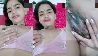 Indian Girl Manisha Showing Rubbing Her Pussy