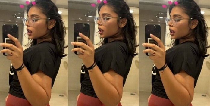Indian Sexy Girlfriend Showing Teasing