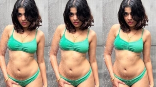 Slim Horny Indian Baddie Nude Show