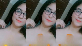 Beautiful Pakistani University Sexy Shy Gf Showing Boobs