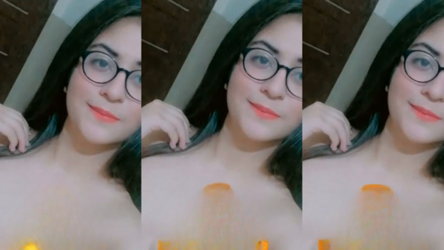 Beautiful Pakistani University Sexy Shy Gf Showing Boobs