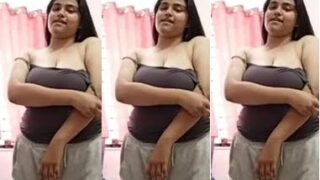 Busty Indian Tanker Girlfriend Nude Show