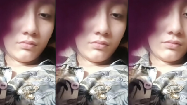 Cute Young Girl Showing Fingering On Video Call