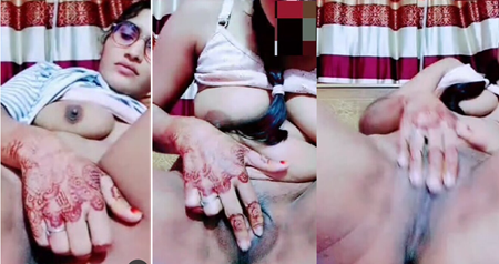 Bangladeshi Horny Girl Showing Fingering On Video Call